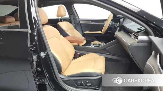 Kia K5 3rd generation 2021 Черный из Кореи, фото 2