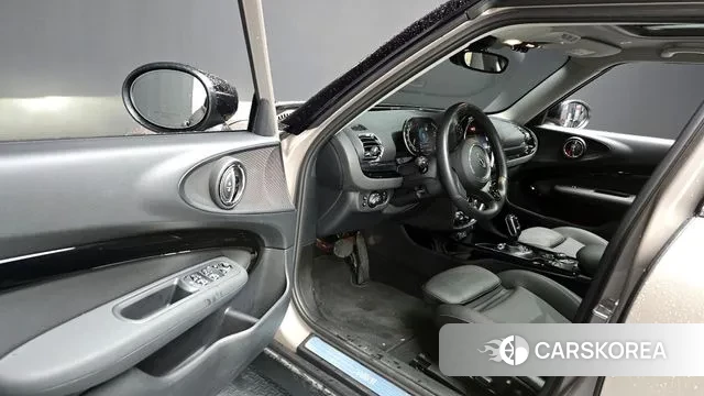 Mini Cooper Clubman 2023 Серый из Кореи, фото 2