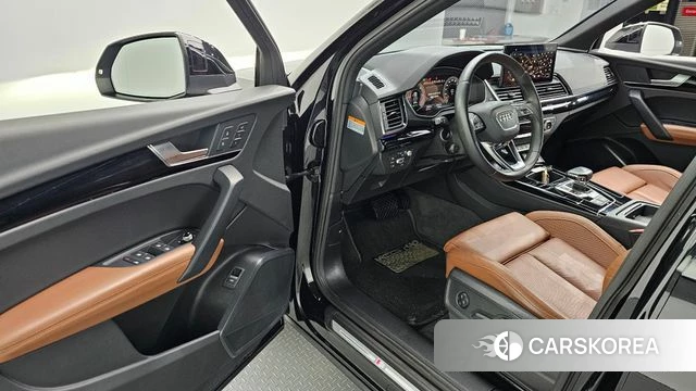 Audi Q5 (FY) 2022 Черный из Кореи, фото 2