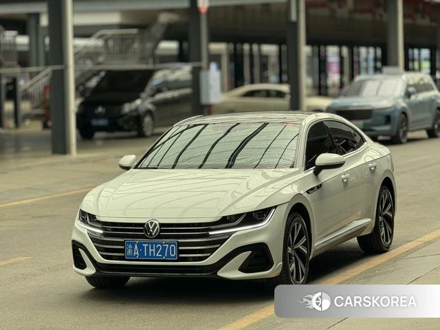 Volkswagen CC 2024 Белый из Китая, фото 2