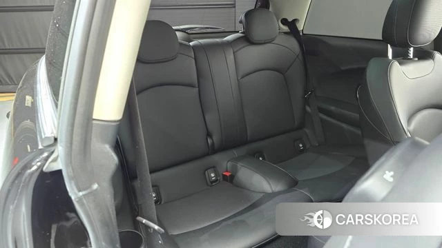 Mini Cooper 2020 Черный из Кореи, фото 2