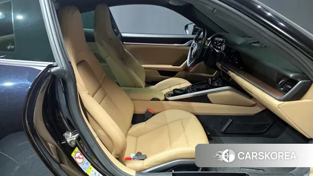 Porsche 911(992) 2021 Черный из Кореи, фото 2