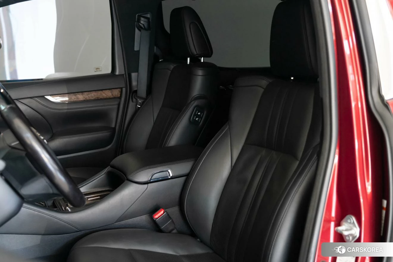 Toyota Elfa 2021 Красный из Китая, фото 2