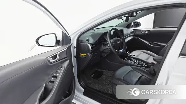 Hyundai The New Ionic Hybrid 2020 Белый из Кореи, фото 2