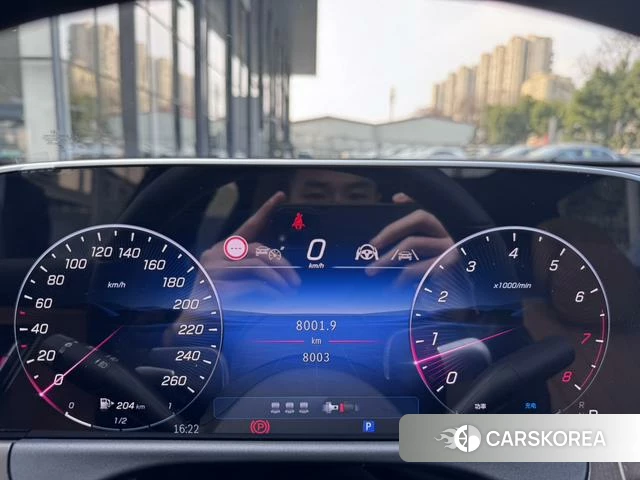 Mercedes-Benz E-class 2025 Черный из Китая, фото 2