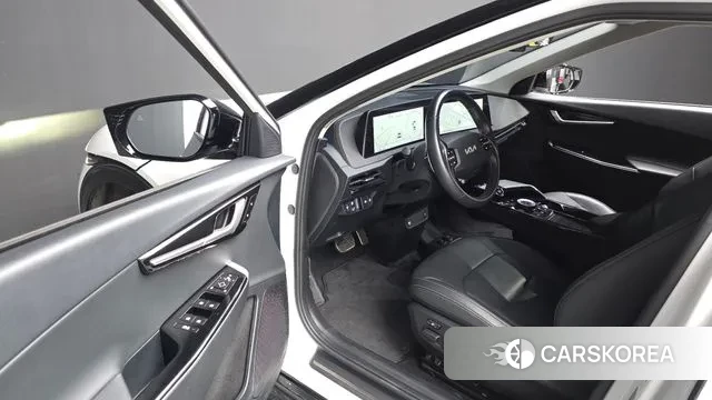 Kia EV6 2022 Белый из Кореи, фото 2