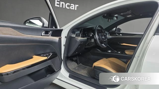 Kia K5 3rd generation 2021 Белый из Кореи, фото 2