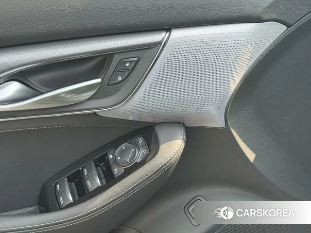 Cadillac CT5 2023 Темно-серый из Китая, фото 2