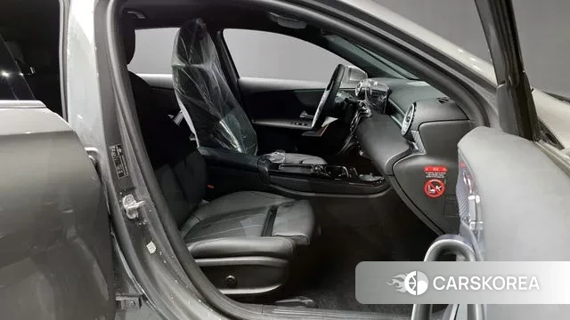 Mercedes-Benz A-Class W177 2025 Серый из Кореи, фото 2