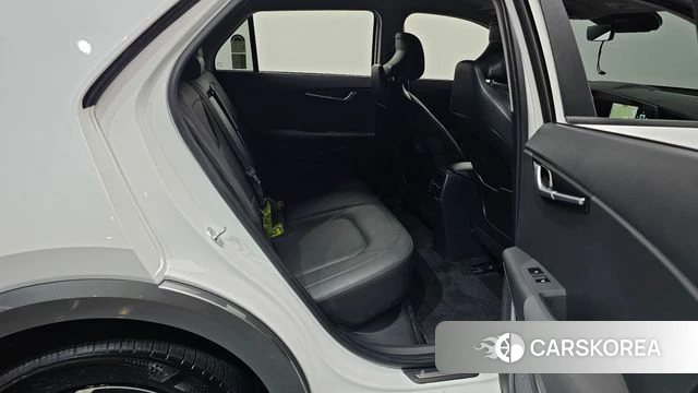 Kia Di All New Niro EV 2024 Белый из Кореи, фото 2