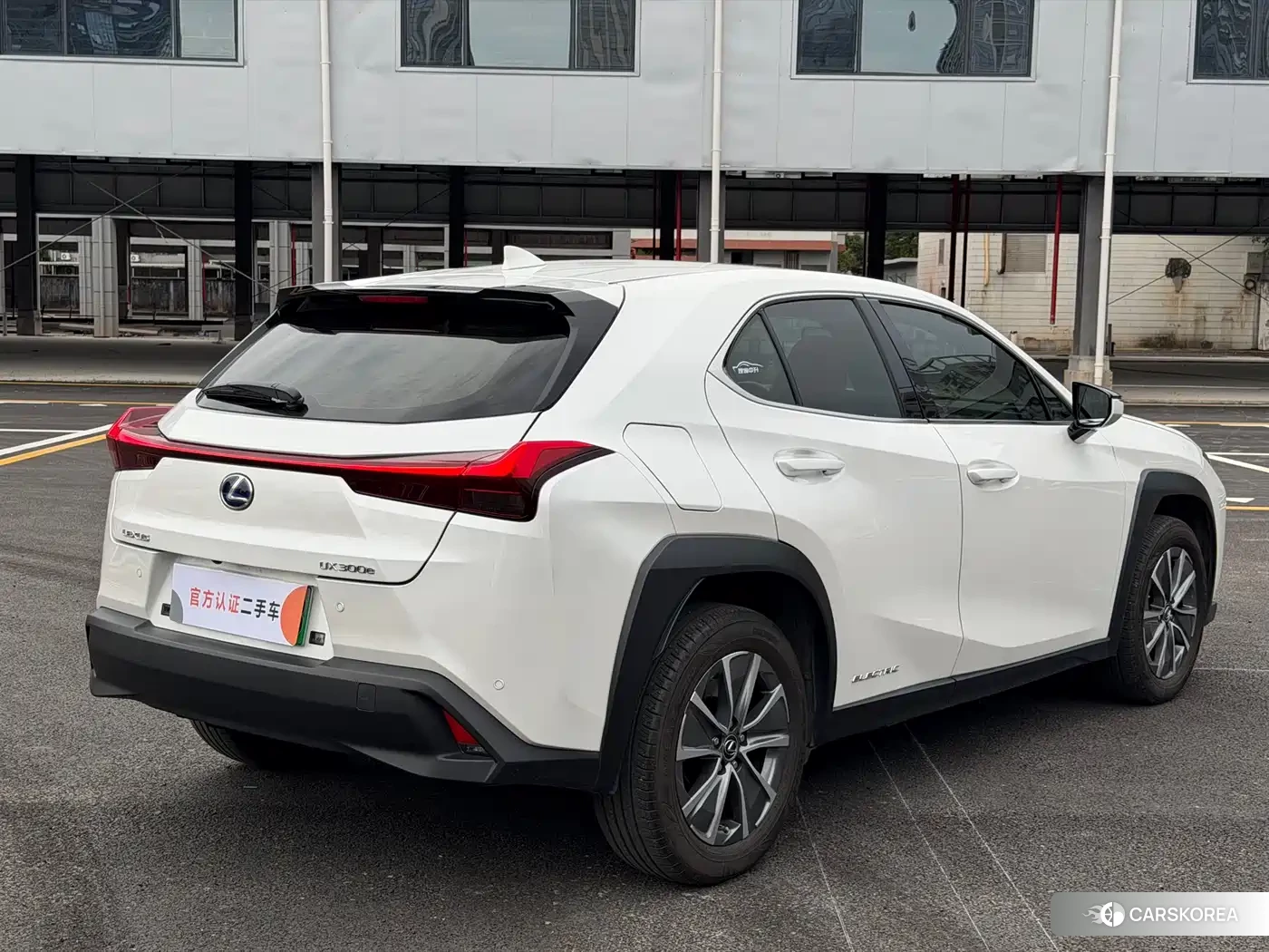 Lexus UX 2022 Белый из Китая, фото 2