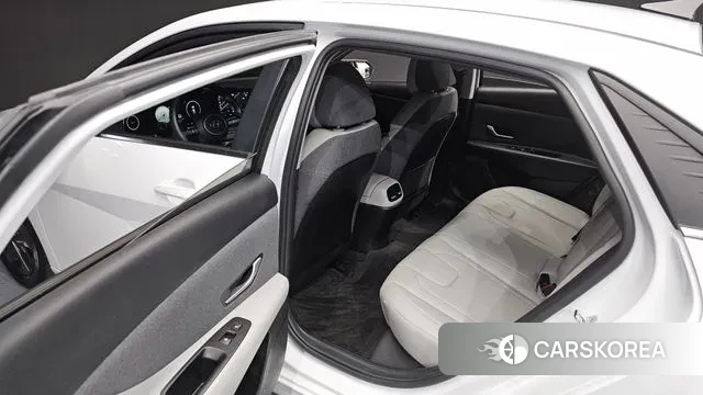 Hyundai Avante (CN7) 2022 Белый из Кореи, фото 2