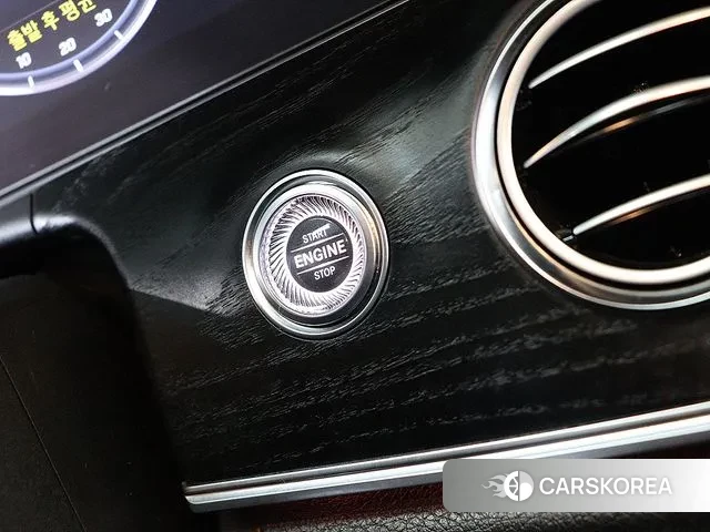 Mercedes-Benz E-Class W213 2020 Серебряный из Кореи, фото 2