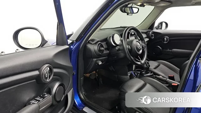 Mini Cooper D 2019 Синий из Кореи, фото 2