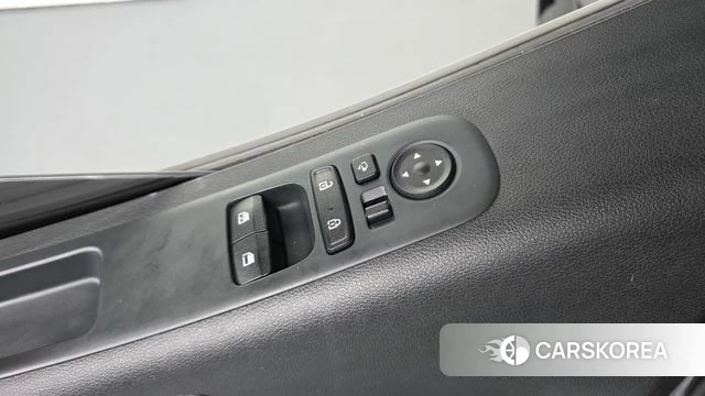 Hyundai Staria 2022 Синий из Кореи, фото 2