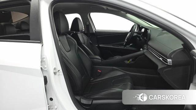 Hyundai Avante (CN7) 2021 Белый из Кореи, фото 2