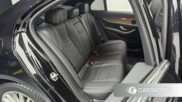 Mercedes-Benz E-Class W213 2020 Черный из Кореи, фото 2