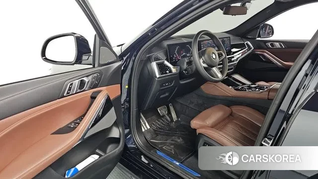 BMW X6 (G06) 2024 Черный из Кореи, фото 2