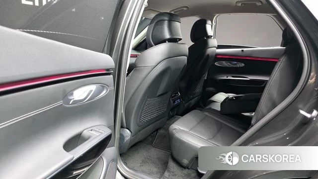 Genesis GV70 2025 Серый из Кореи, фото 2