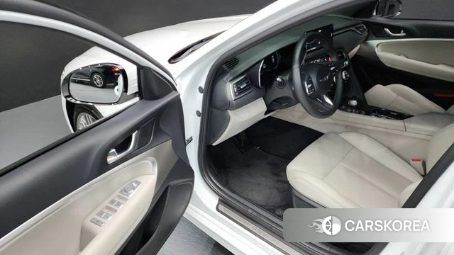 Genesis The New G70 2021 Белый из Кореи, фото 2