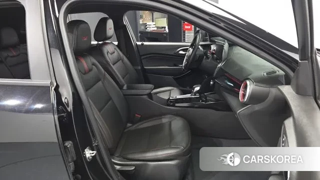 Chevrolet (GM Daewoo) Trax Crossover 2023 Черный из Кореи, фото 2