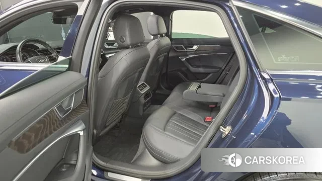 Audi A6 (C8) 2020 Синий из Кореи, фото 2