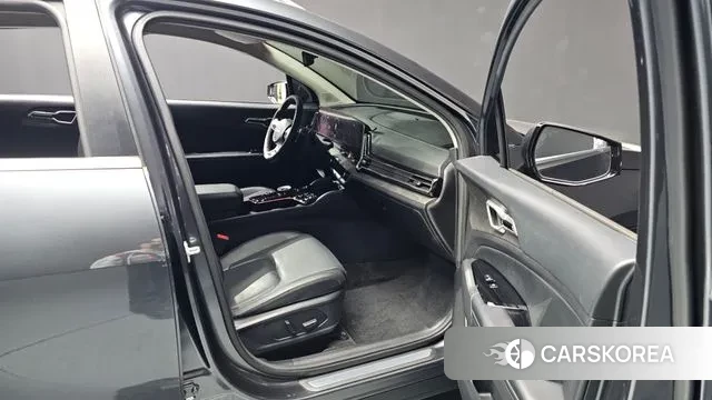 Kia Sportage 5th Generation 2023 Серый из Кореи, фото 2