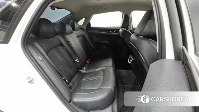 Kia K5 3rd generation 2020 Белый из Кореи, фото 2
