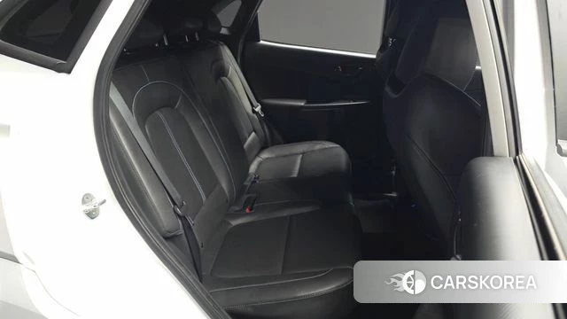 Hyundai The New Kona 2022 Белый из Кореи, фото 2