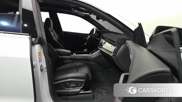 Audi RSQ8 (4M) 2022 Белый из Кореи, фото 2