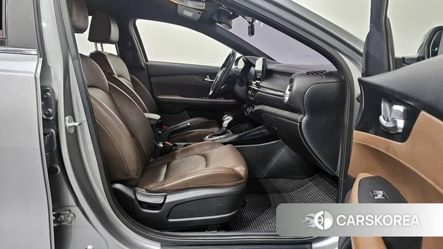 Kia Come New K3 2019 Серебряный из Кореи, фото 2