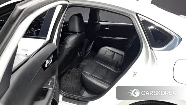 Kia The New K3 2nd generation 2022 Белый из Кореи, фото 2