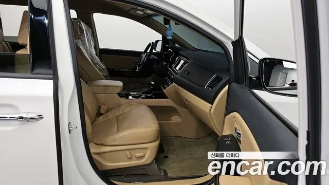 Kia The New Carnival 2020 Белый из Кореи, фото 2