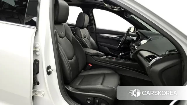 Cadillac CT5 2020 Белый из Кореи, фото 2