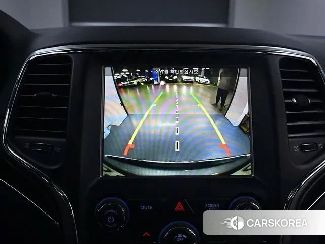 Jeep Grand Cherokee 2018 Серебристо-серый из Кореи, фото 2