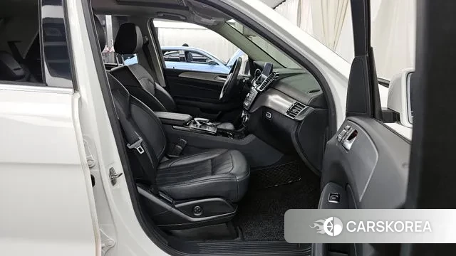 Mercedes-Benz GLE - Class W166 2018 Белый из Кореи, фото 2