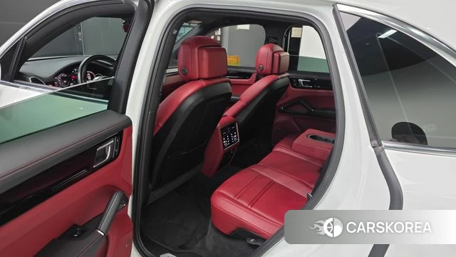 Porsche Cayenne (PO536) 2022 Белый из Кореи, фото 2