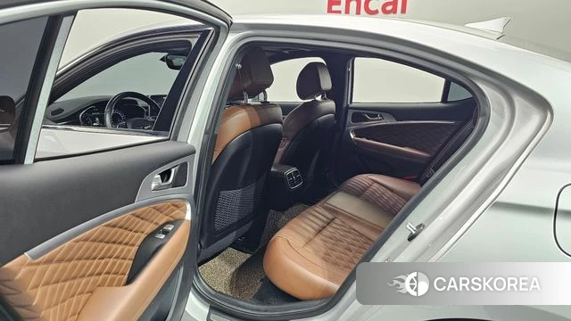 Genesis G70 2019 Серебряный из Кореи, фото 2