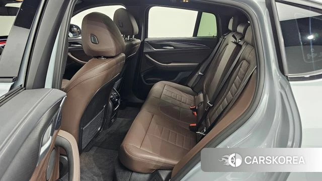 BMW X4 (G02) 2025 Цвет галактики из Кореи, фото 2