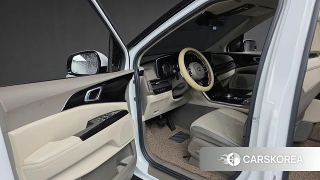 Kia Carnival 4th generation 2021 Белый из Кореи, фото 2