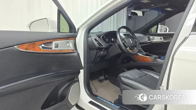 Lincoln Nautilus First generation 2020 Белый из Кореи, фото 2