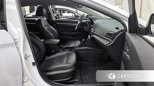 Hyundai The New Avante AD 2019 Белый из Кореи, фото 2