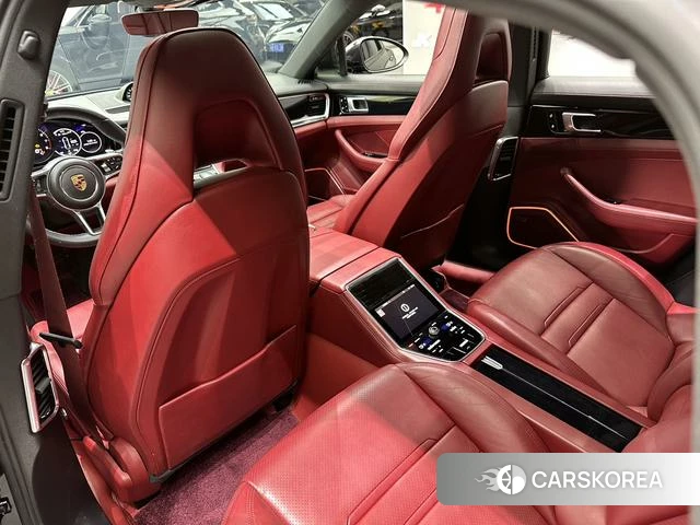 Porsche Panamera 2020 Темно-серый из Китая, фото 2