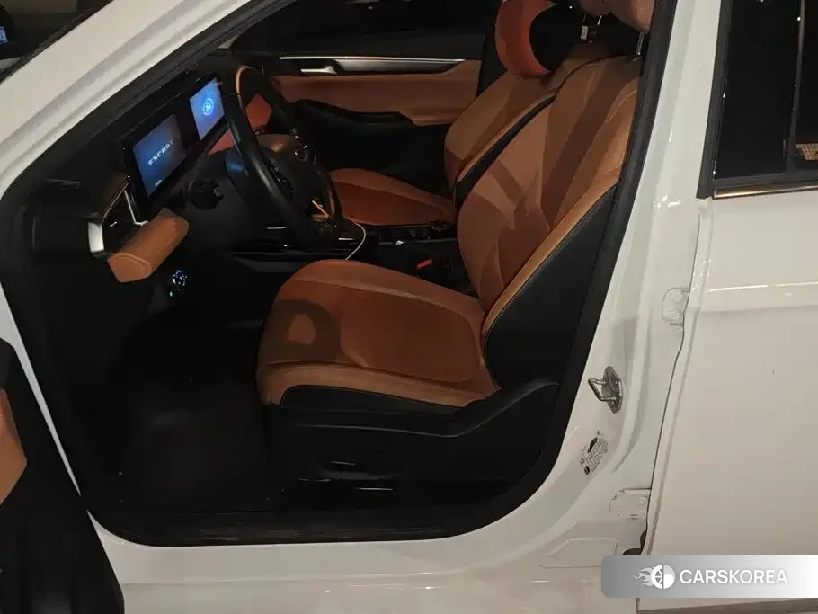 Ford Forrest 2021 Белый из Китая, фото 2