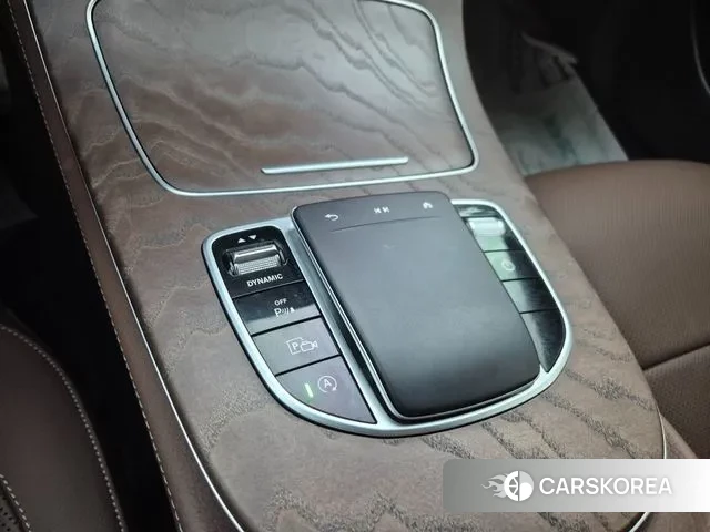 Mercedes-Benz E-Class W213 2023 Серый из Кореи, фото 2