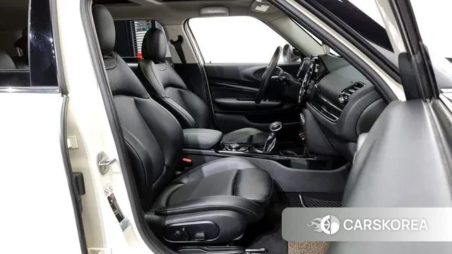 Mini Cooper D Clubman 2018 Жемчужный цвет из Кореи, фото 2