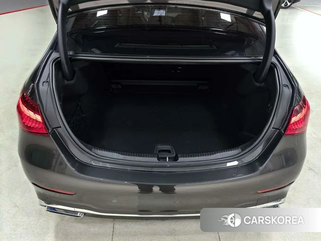 Mercedes-Benz Class C 2023 Темно-серый из Китая, фото 2