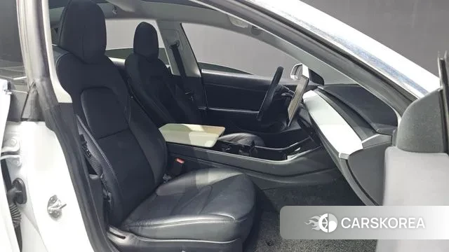 Tesla Model 3 2020 Белый из Кореи, фото 2