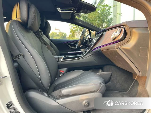 Mercedes-Benz EQE 2024 Белый из Китая, фото 2