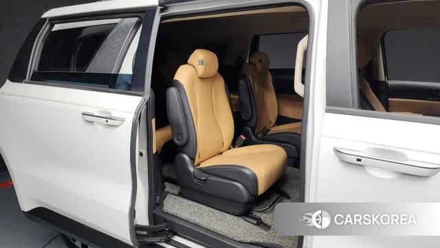 Kia Carnival 4th generation 2021 Белый из Кореи, фото 2